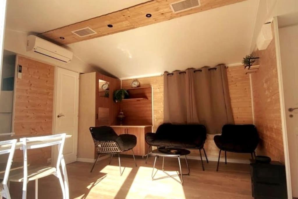 Mobil Home De Patricia Et Franck A Sigean Buitenkant foto